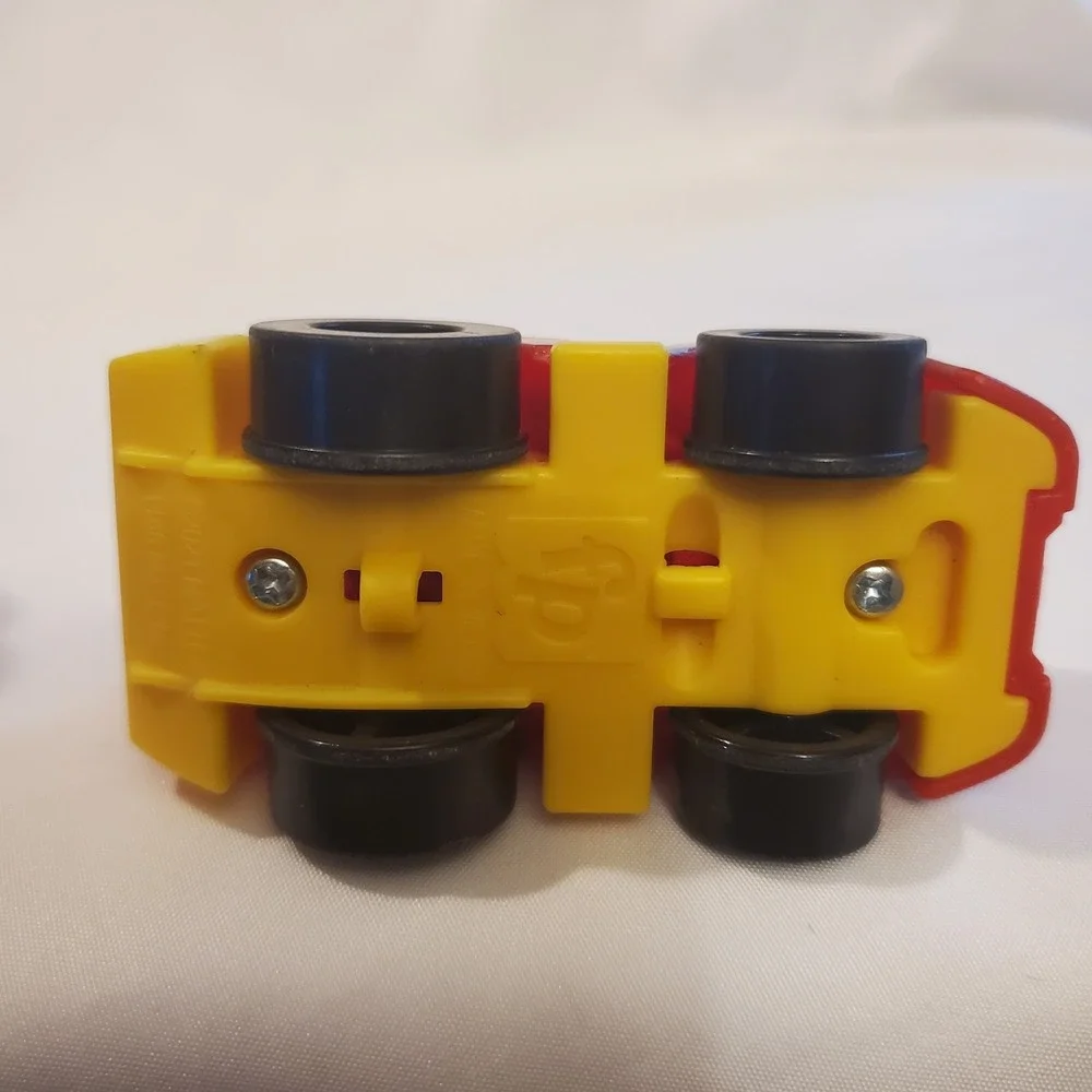 Fisher-Price‎ Little People Wheelies Red Hot Wheels Race Car
